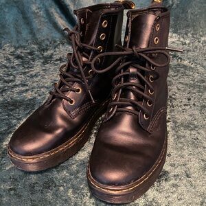 Doc Martens Zavala boots size 8